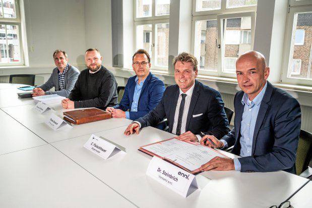 Foto einer Pressekonferenz der Stadt Moers mit Mitarbeitern der BFT Planung GmbH