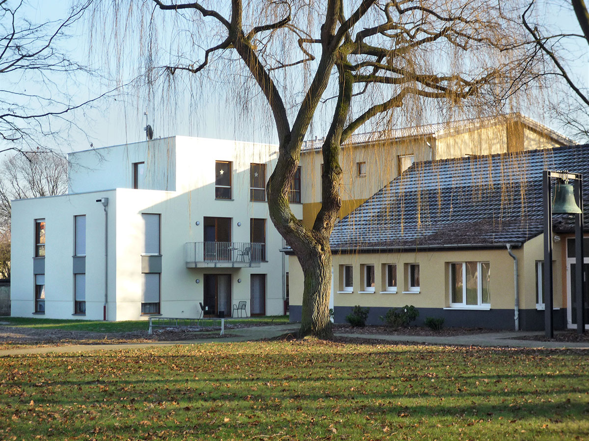 Ein Foto einer Wohnung der Alexianer Wohnstätte in Krefeld von außen fotografiert