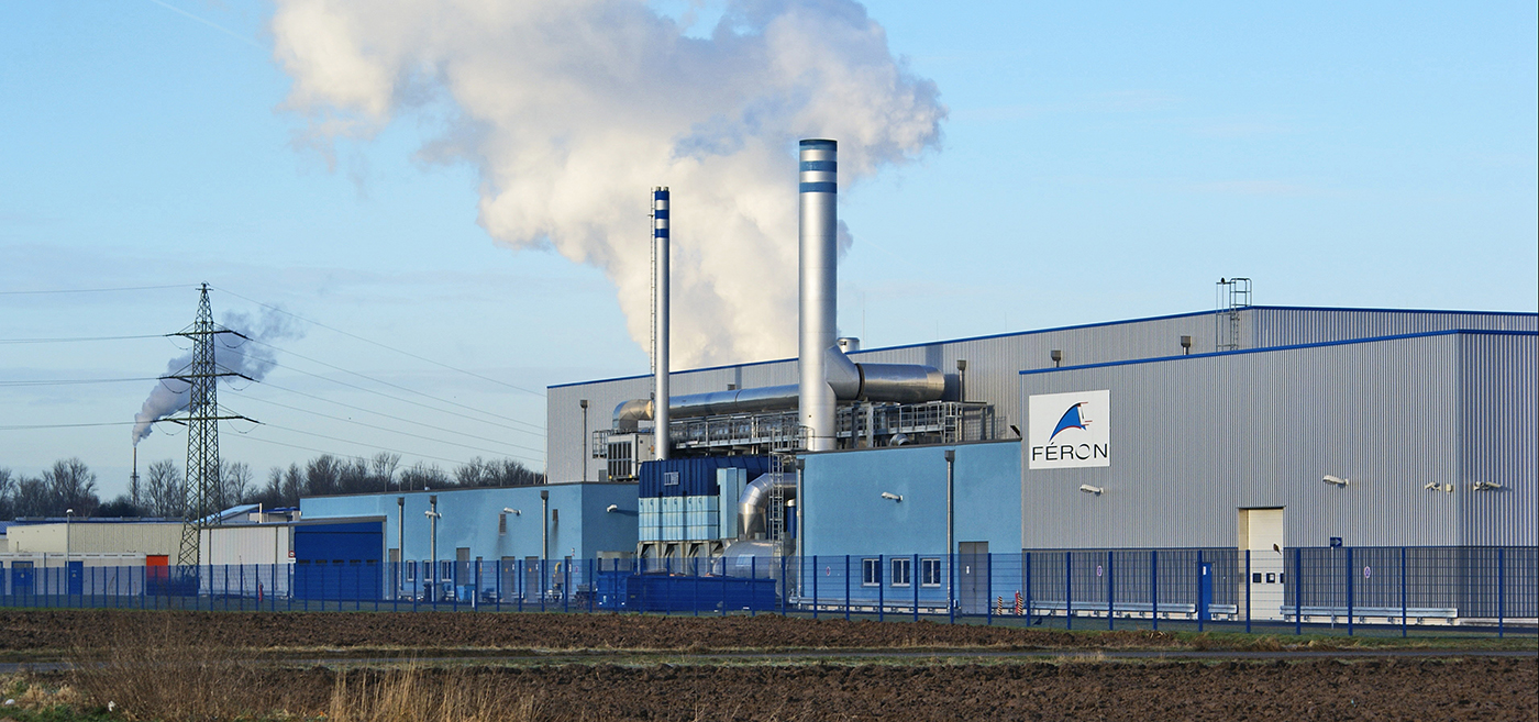 Ein Foto vom Werk II für Aluminium des Unternehmens Féron in Düren von außen fotografiert